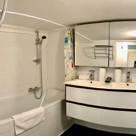 Duplex In The Heart Of The Old Town 2bdrs Apartment